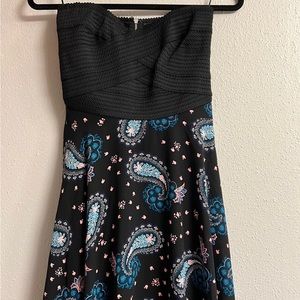 Express XS Strapless Black Mini Dress